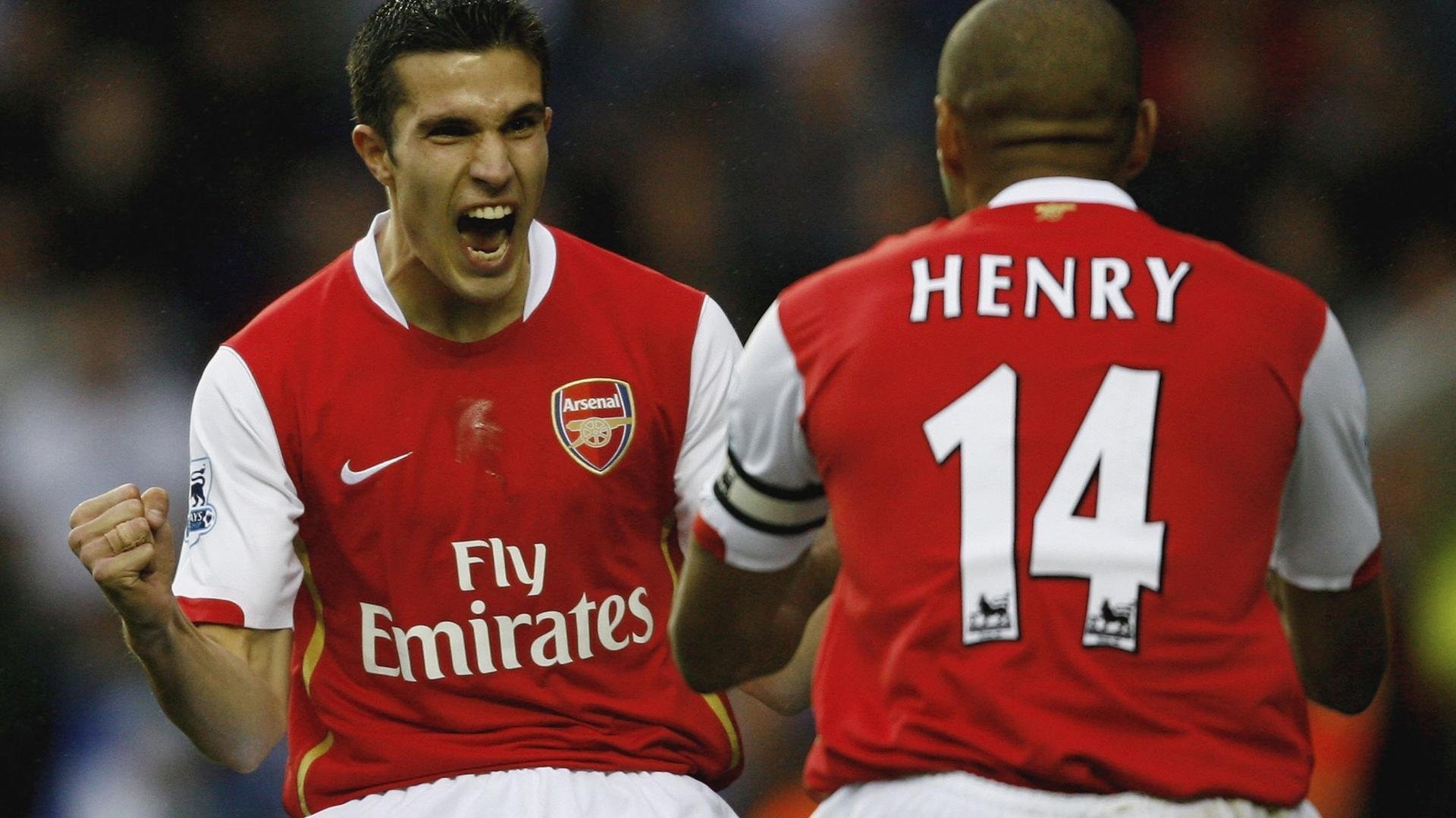 五大联赛是否推广跑动换位节奏应对人盯人防守，五大联赛转会窗